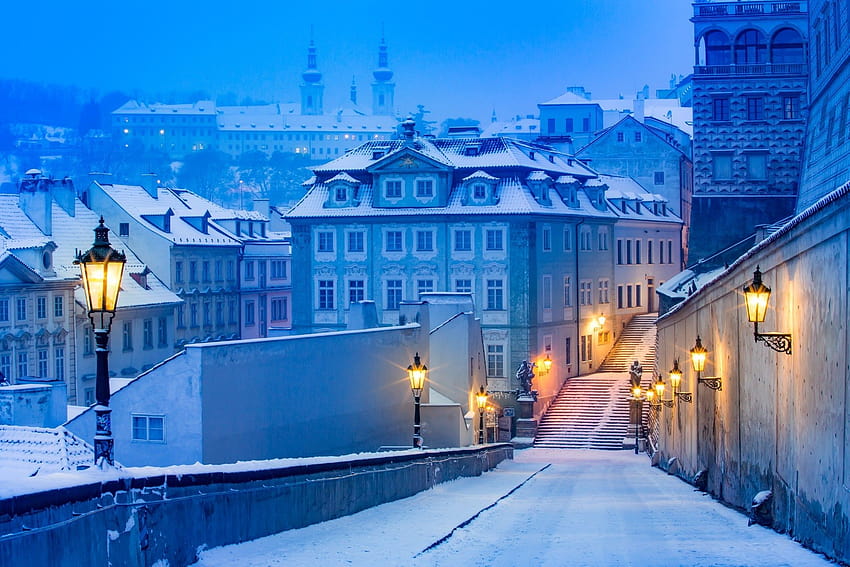 冬、雪、都市、通り、家、プラハ、チェコ共和国、ライト » 都市、自然、風景、冬のプラハ 高画質の壁紙