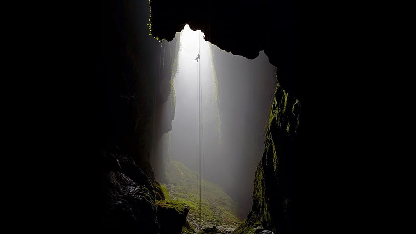 6046425 / 1920x1080 скала, мъх, пещера, влага, тъмнина, повърхност HD тапет
