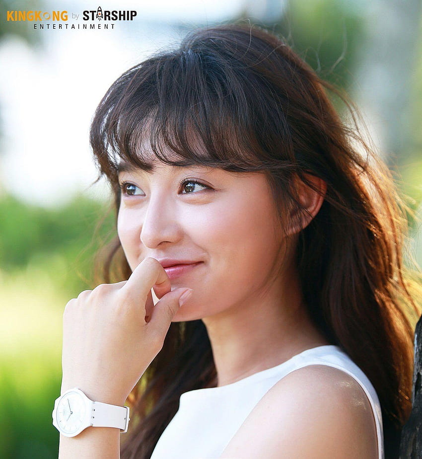 Kim Ji Won HD phone wallpaper