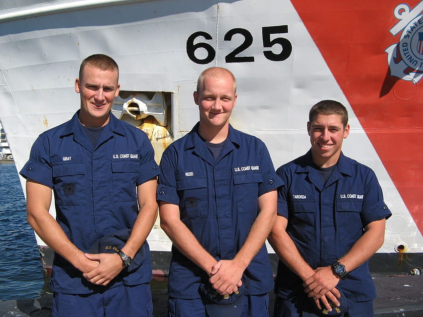 File:U.S. Coast Guard Seamen.jpg, us coast guard uniforms HD wallpaper