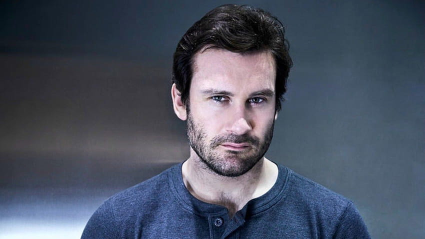 EXCLUSIVE: Clive Standen Talks Stepping Into Liam Neeson's Shoes HD wallpaper