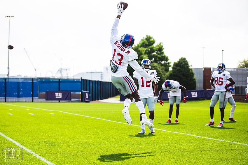 Odell Beckham Jr. one handed practice catch, football one handed catches HD wallpaper