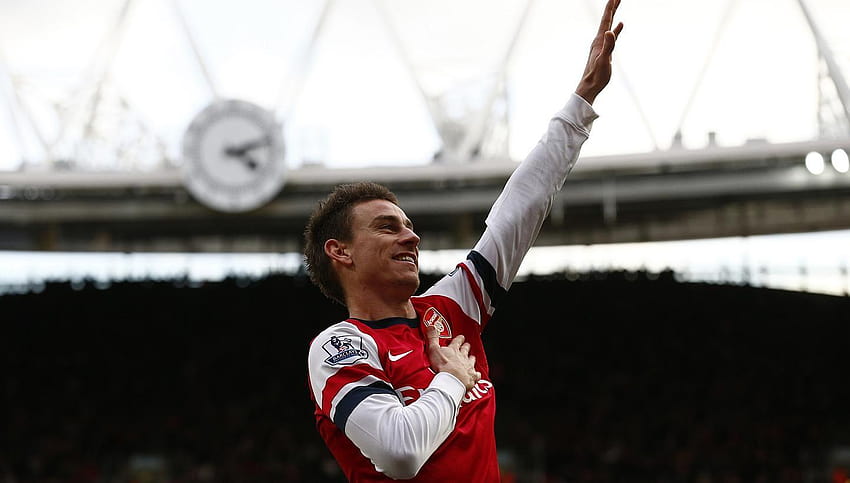 Fútbol: la estrella del Arsenal Laurent Koscielny ayuda a salvar el acordeón fondo de pantalla