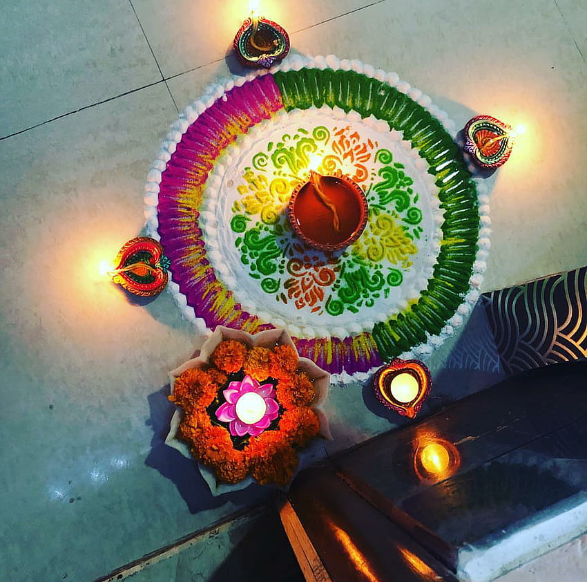 Diwali Floor Rangoli Art 2019। Diwali rangoli । Łatwe projekty Rangoli na Diwali । Proste Rangoli Nowe projekty Rangoli Tapeta HD