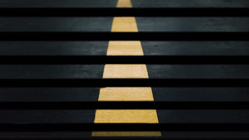 5120x2880 Road Street Crossing Yellow Lines Abstract, crossing road HD wallpaper
