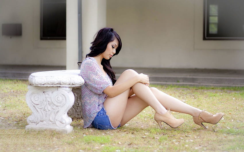 Woman Girl Beauty Asian High Heels, wanita cantik dengan sepatu hak tinggi Wallpaper HD