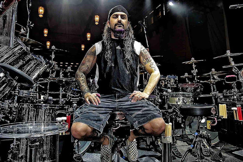 Mike Portnoy is best known for being the drummer for Dream Theater HD wallpaper