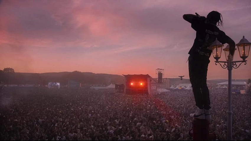 Screenshotted this from LMICF and made it my laptop background, thought I'd share it for anyone that wants to do the same : travisscott, travis scott laptop HD wallpaper
