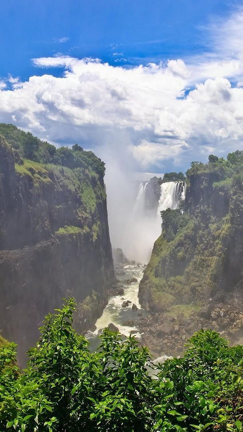 This man spent $5,000 of his own money to put Zimbabwe on Street View - CNET