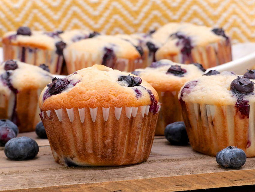 A blueberry muffin 'could have day's worth of sugar'.. HD wallpaper