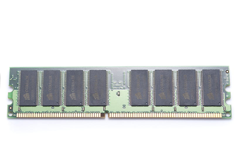 de l'ordinateur clé de mémoire principale sur blanc, mémoire à accès aléatoire Fond d'écran HD