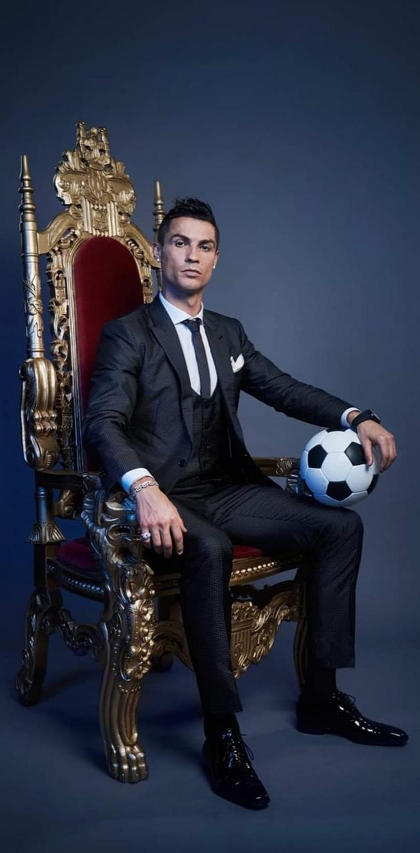 Ronaldo sur le trône par MihirDesai7, le roi ronaldo Fond d'écran de téléphone HD