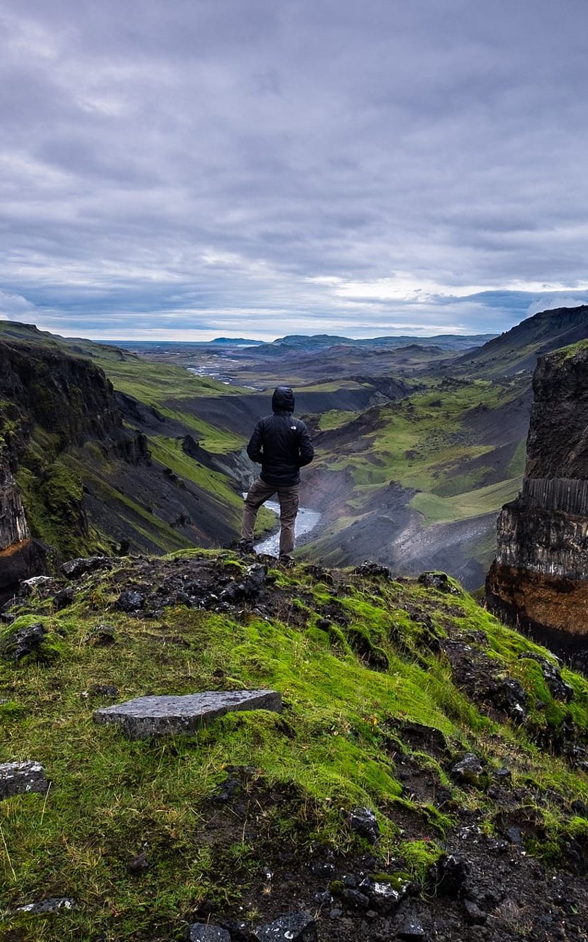 800x1280 mountains, man, top, conquest samsung, man on top of mountain HD phone wallpaper