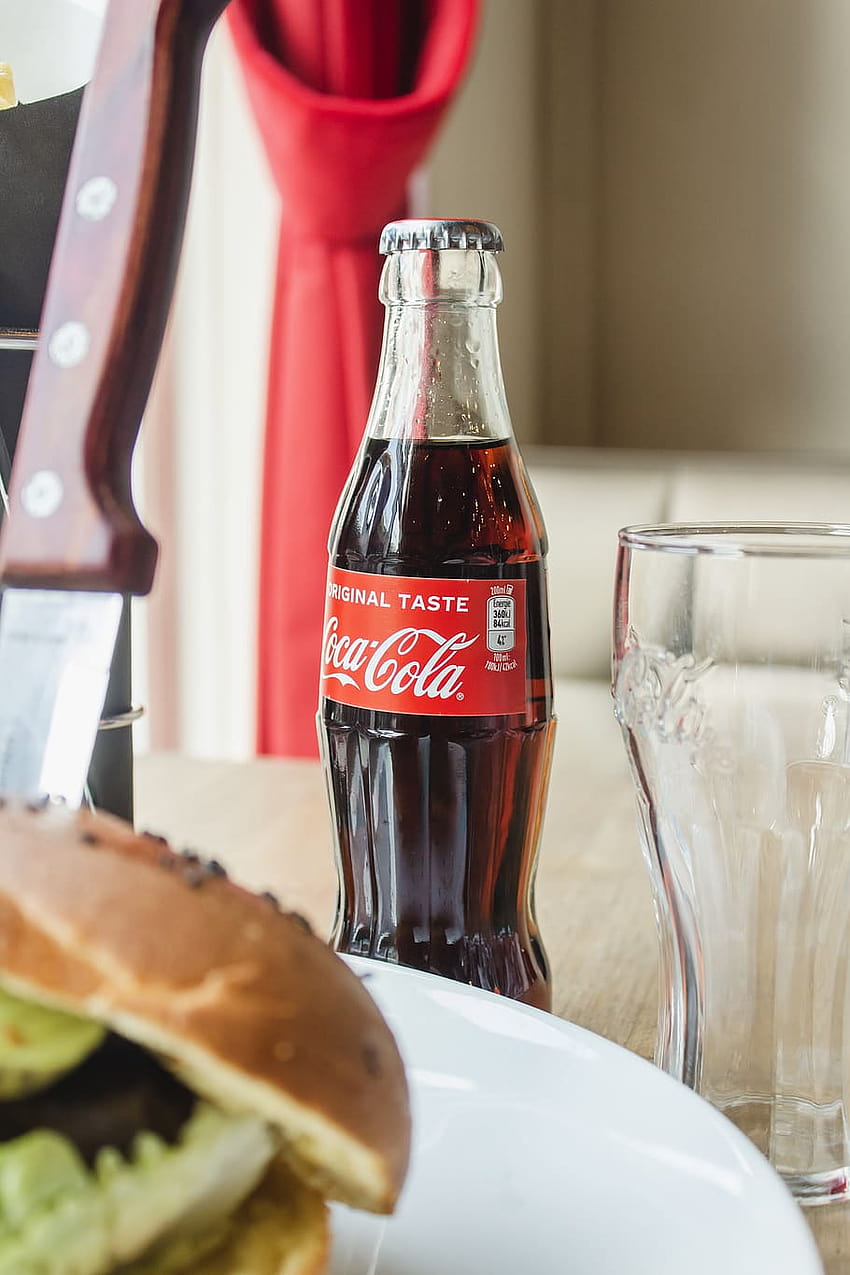 : soda, beverage, drink, food, burger, coke, coca, soda with food HD phone wallpaper