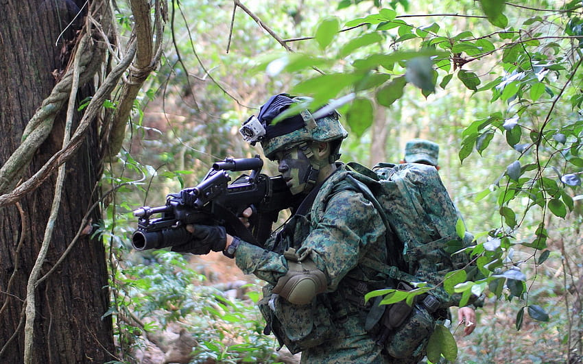 soldado, SAR 21, equipo del ejército, arma, rifle de asalto, Singapur, lanzagranadas, bosque, camuflaje, militar, entrenamiento militar y s móviles, equipo militar fondo de pantalla