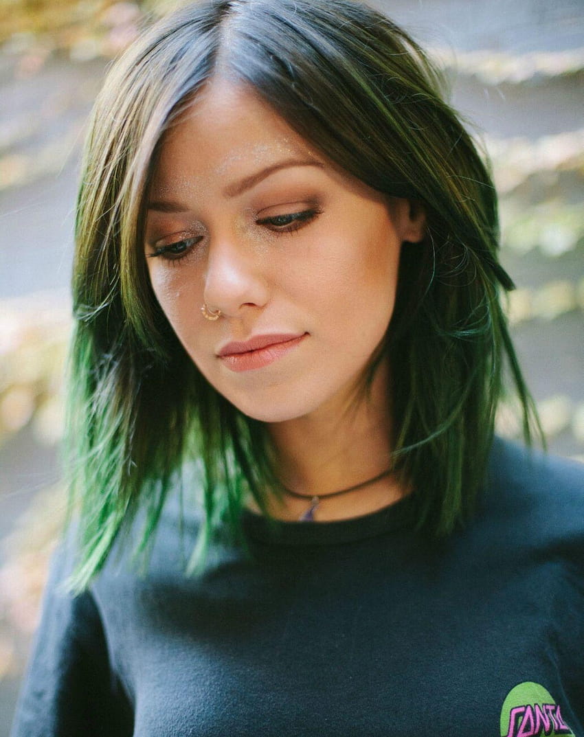 FC: Jenna McDougall) Hello, I'm Frankie, and I'm 19 years old and HD phone wallpaper