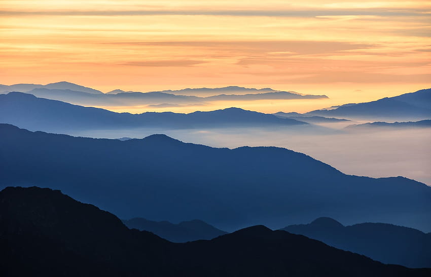 Subalpine Nadelwälder im östlichen Himalaya, östlicher Himalaya HD-Hintergrundbild