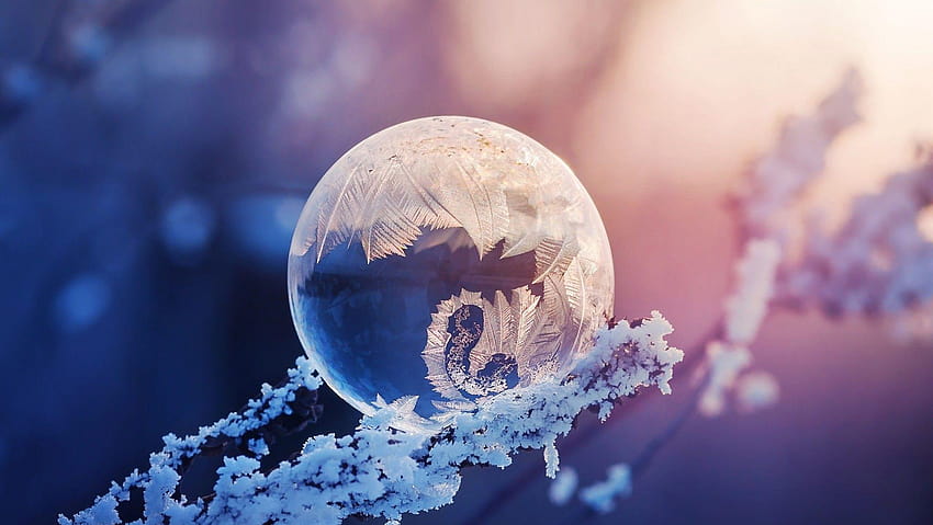 2048x1154 Frozen Bubble, Winter, графика HD тапет