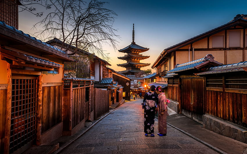 Kyoto, Pagode, Abend, japanischer Tempel, Sonnenuntergang, traditionelle japanische Frauenkleidung, Stadt von Kyoto, Japan mit einer Auflösung von 2880 x 1800. Hohe Qualität, Tempelsonnenuntergang HD-Hintergrundbild