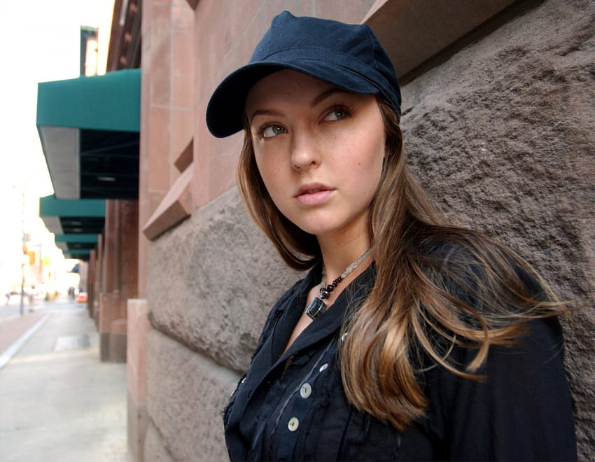 Katharine Isabelle 1 of 7 pics HD wallpaper | Pxfuel