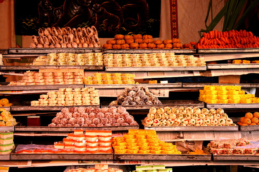 ファイル:お菓子の屋台、ミタイ ラジャスタン インド.jpg、インドのお菓子 高画質の壁紙