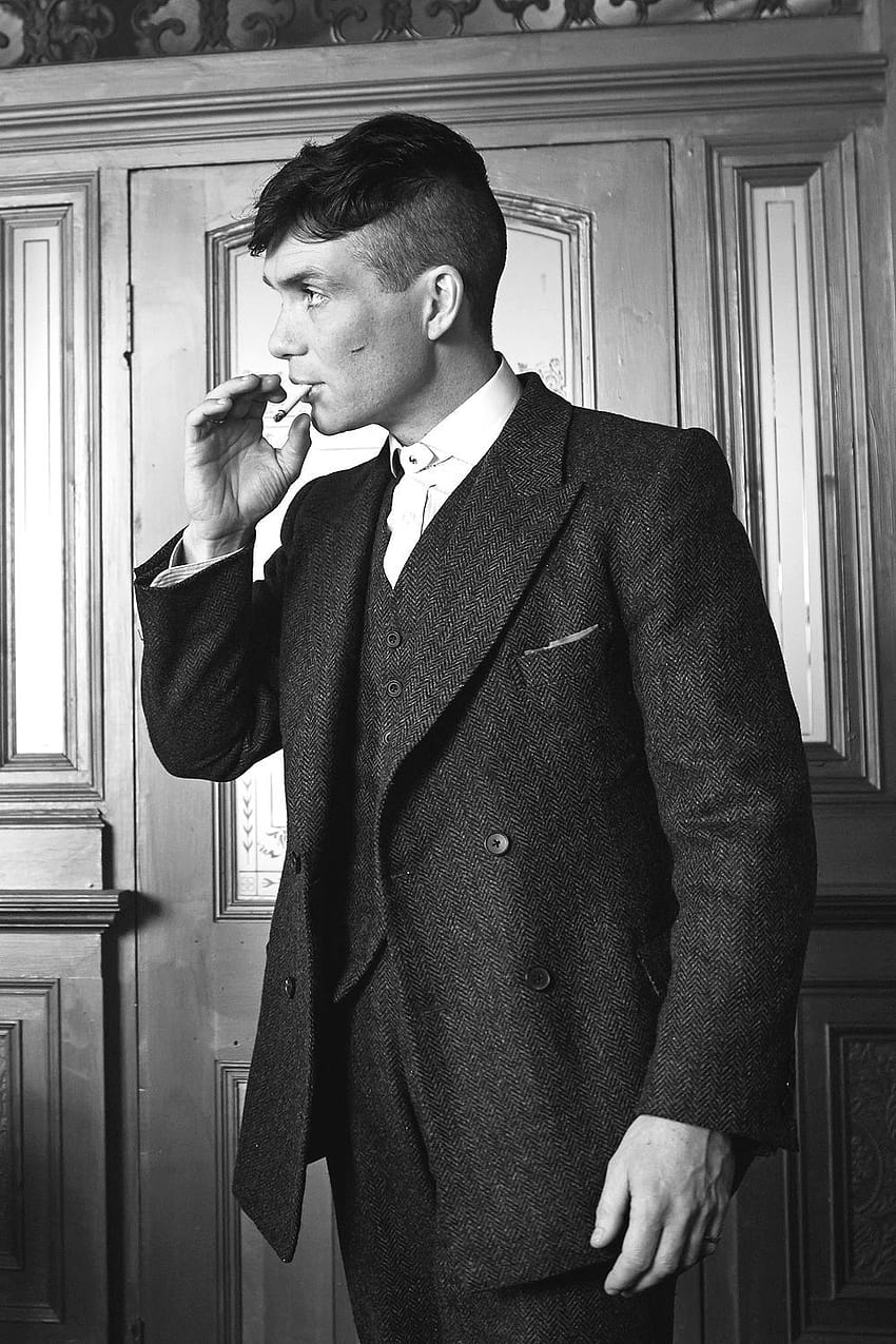 Cillian Murphy as Tommy Shelby, peaky blinders thomas shelby cigarette smoking black and white HD phone wallpaper
