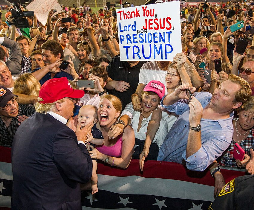 Are Evangelical Trump Supporters Morally Lost and Confused? HD wallpaper