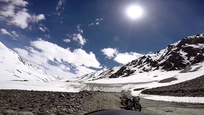 Manali to Leh Ladakh on Royal Enfield bikes HD wallpaper