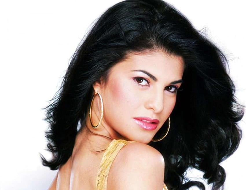 Jacqueline Fernandez To Pen Down Her Beauty Secrets In A Book - Koimoi