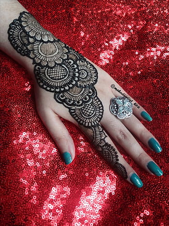 Elegant Mehndi Designs By @safurashenna #henna #hennafun #hennaart  #hennainspire #hennainspo #hennainspiration #hennainspired #hennadesign… |  Instagram