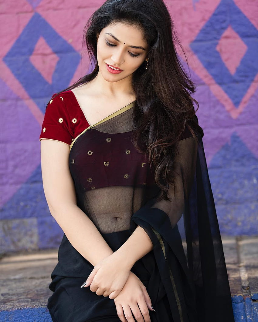Priyanka Khera Sexy Looks in Black Dress