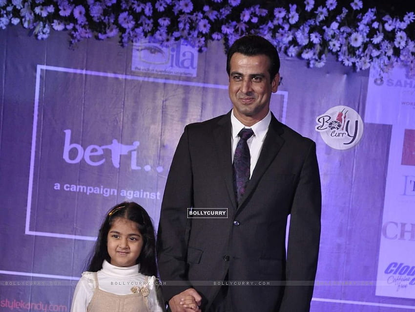 Ronit Roy clocks 25 years in showbiz