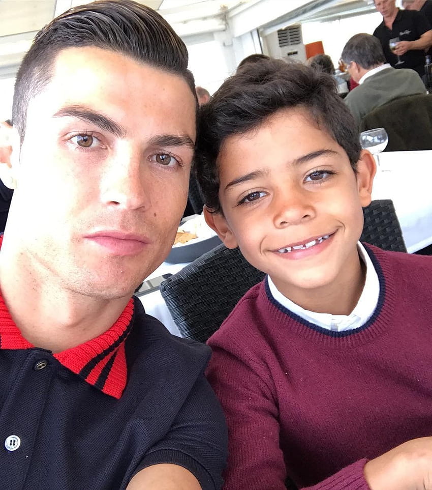 30 Times Cristiano Ronaldo and His Son, Cristiano Jr., Were Total Twins HD phone wallpaper