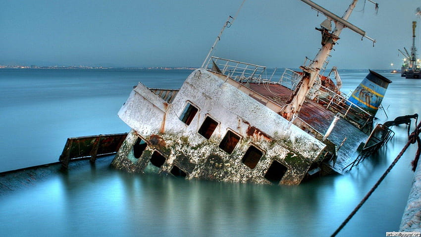 Sinking Ship, modern ships HD wallpaper