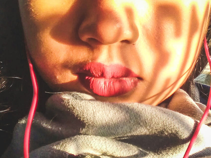 stock of lips, sunkissed HD wallpaper