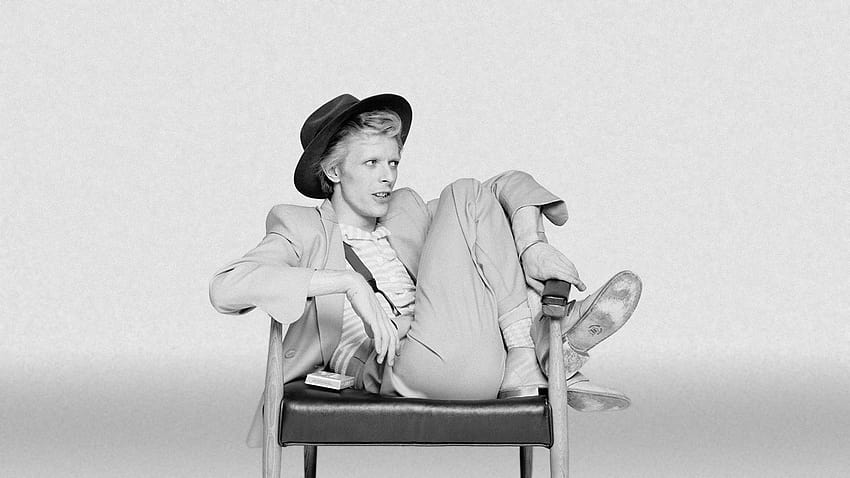 David Bowie gegen Ende seiner Rolle als dünner weißer Herzog HD-Hintergrundbild