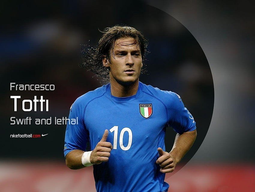 Francesco Totti Swift and Lethal on Italy National Team Nike HD wallpaper