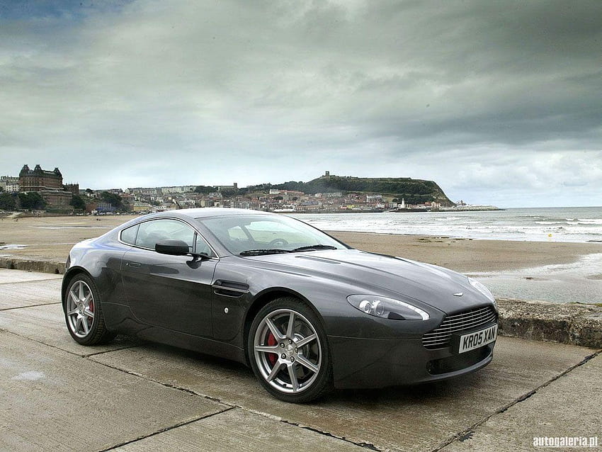 Supercars : Aston Martin V8 Vantage HD wallpaper