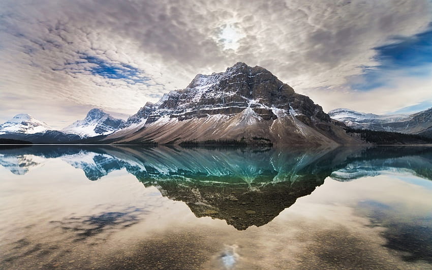 Bow Lake, Alberta, Canadá, nubes, reflejo de agua 1920x1200, Bow Lake Alberta fondo de pantalla