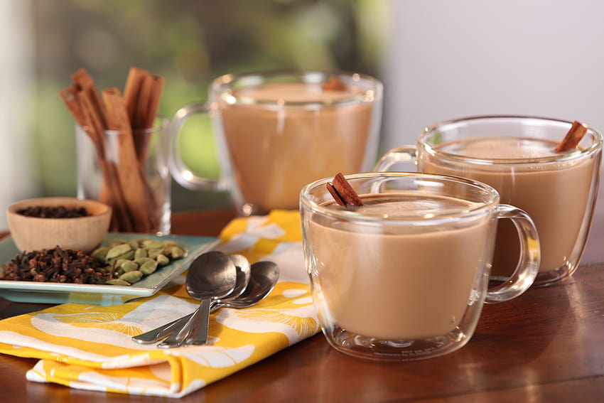 Homemade Coconut Chai Tea Latte HD wallpaper