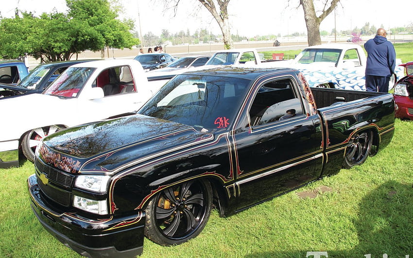 Danger Zone Custom Truck Show Lowered Chevy Silverado [1600x1200] for your , Mobile & Tablet HD wallpaper