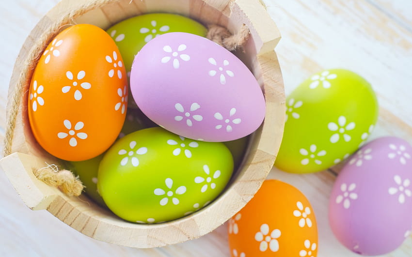 A Simple Guide to Coloring Easter Eggs with Vinegar