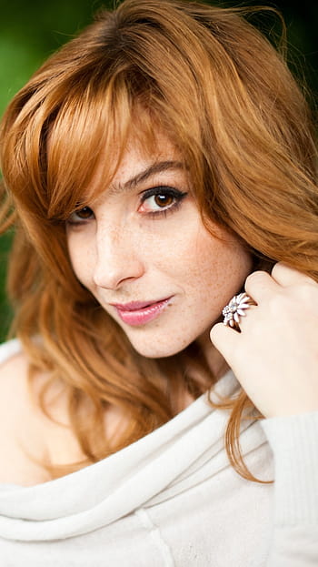 45 Éva, vica kerekes HD wallpaper | Pxfuel