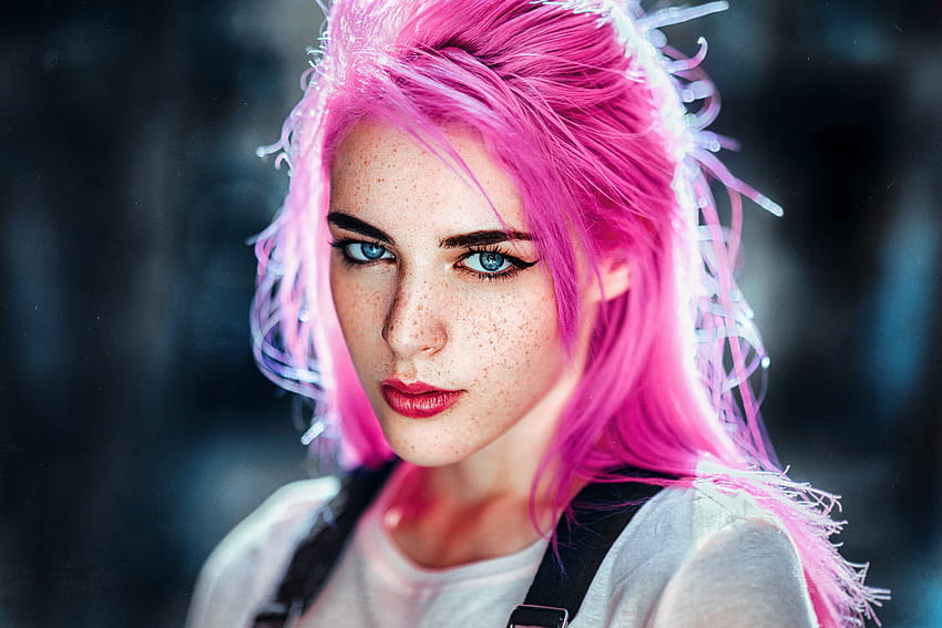 : women, blue eyes, pink hair, freckles, eyeliner, Gustavo Terzaghi, portrait, face 2048x1367 HD wallpaper