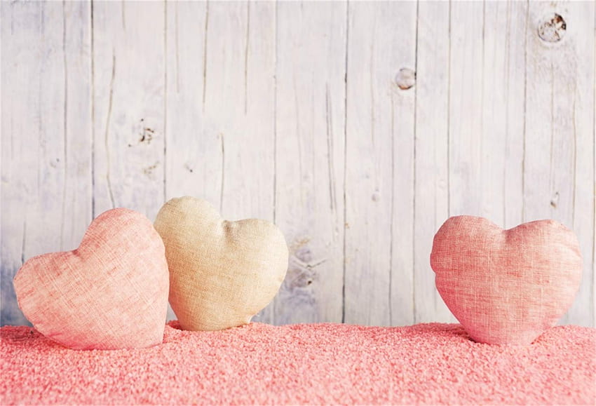 Amazon : Laeacco 10x8ft 수제 심장 베개 핑크 카펫 소박한 나무 벽 배경 비닐 발렌타인 데이 배경 소녀 성인 연인 초상화 촬영 결혼 기념일 인사말 카드: 전자 제품, 소박한 발렌타인 데이 HD 월페이퍼