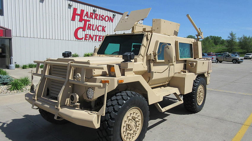 Yes, You Can Buy an MRAP Military Vehicle on eBay, swat trucks HD wallpaper