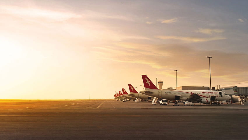 Weißes Verkehrsflugzeug, Sonnenuntergang, das Flugzeug • Für Sie, Flugzeugsonnenuntergang HD-Hintergrundbild