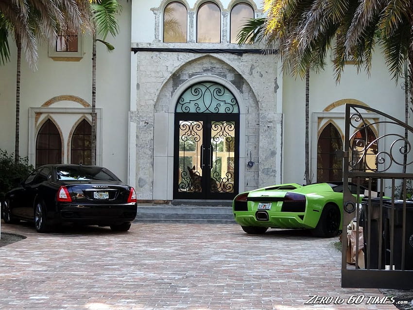 Exotic Mansions and Cars, mansión con autos fondo de pantalla