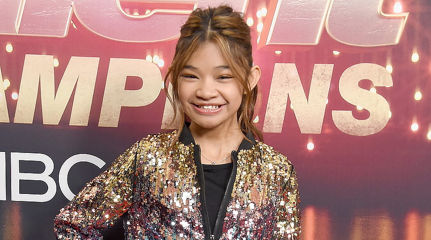Angelica Hale Reveals the Inspiration Behind Her Original Songs! HD wallpaper