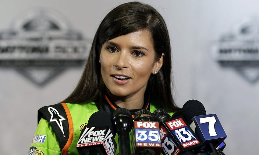 Danica Patrick would love to be a country singer HD wallpaper